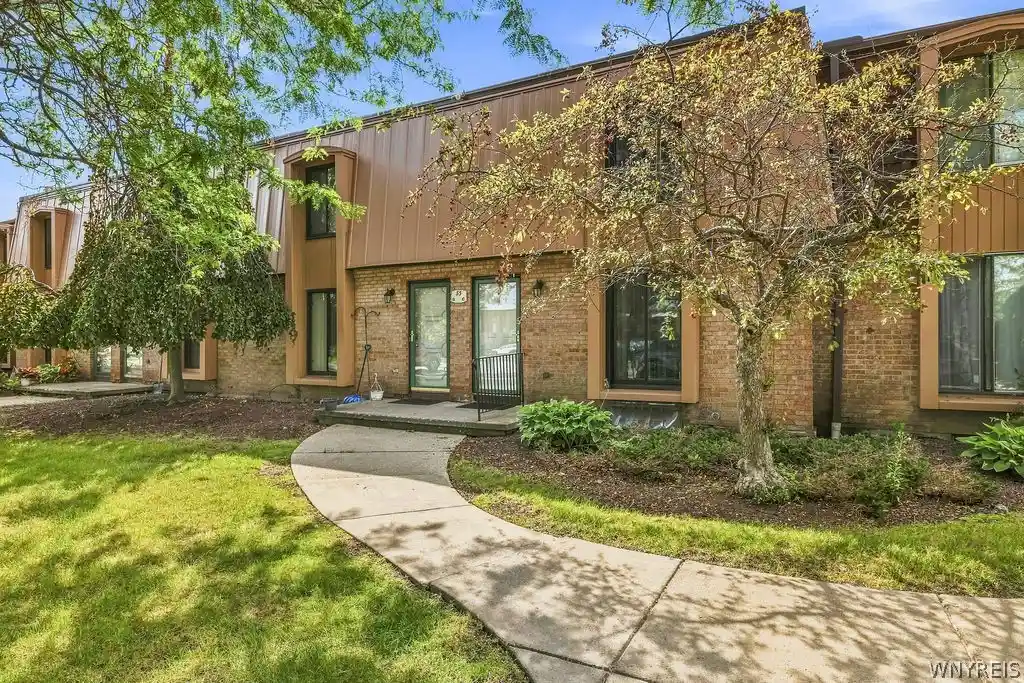 Condo for sale at 55 Groton Dr #C, Buffalo, NY 14228 | MLS# B1723285