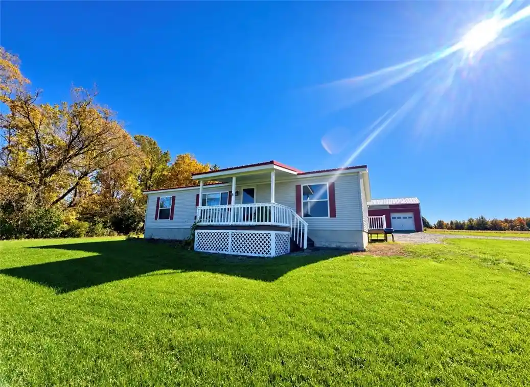 Photo 1 of Manufactured home for sale at 4395 Twelve Corners Rd, Skaneateles, NY 13152 | MLS# R1723315 | Listing updated on 2026-10-29