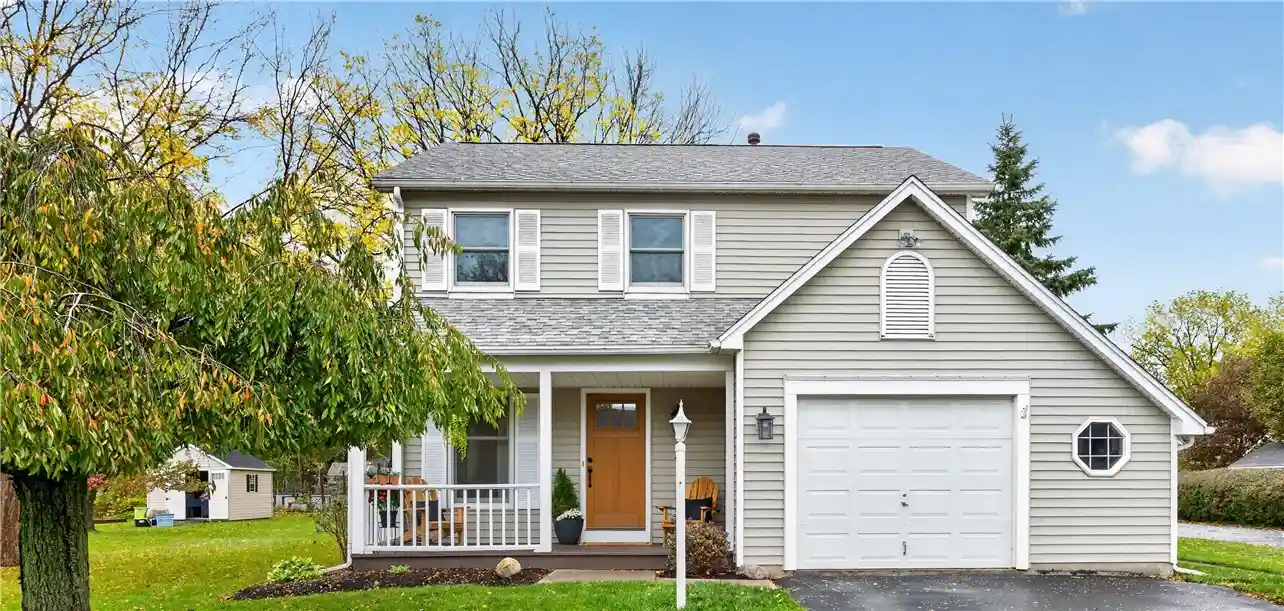 Photo 1 of Sale Pending at 119 Dar Lind Ln, Palmyra, NY 14522 | MLS# R1722216 | Listing updated on 2026-10-29