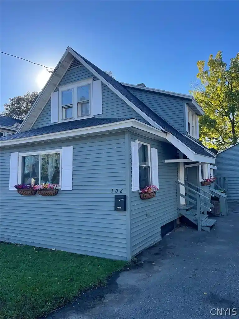 Single family home for sale at 108 Edgemere Rd, Syracuse, NY 13208 | MLS# S1723616
