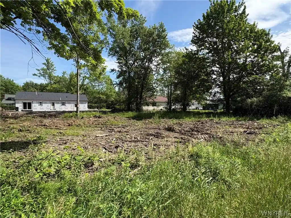 Land for sale at 670 Eisenhower Ave, Angola, NY 14006 | MLS# B1723807