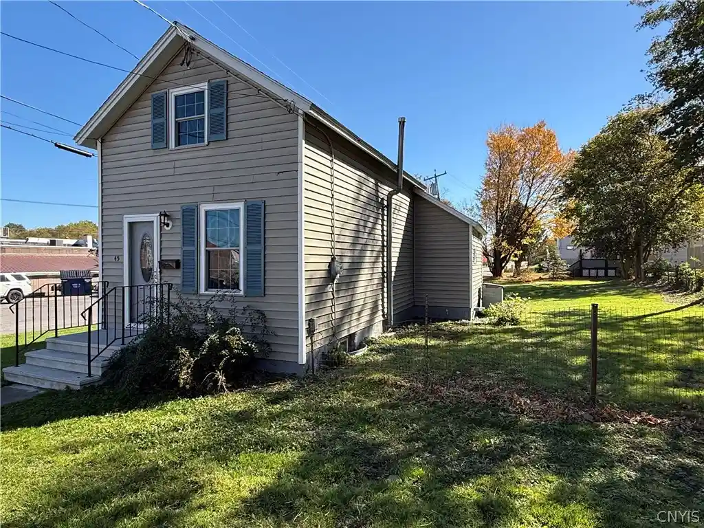 Single family home for sale at 45 Westmoreland St, Whitesboro, NY 13492 | MLS# S1723770