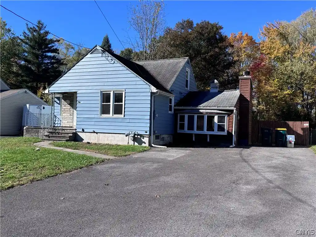Photo 1 of Sale Pending at 126 Van Mara Dr, Syracuse, NY 13212 | MLS# S1720728 | Listing updated on 2026-10-25