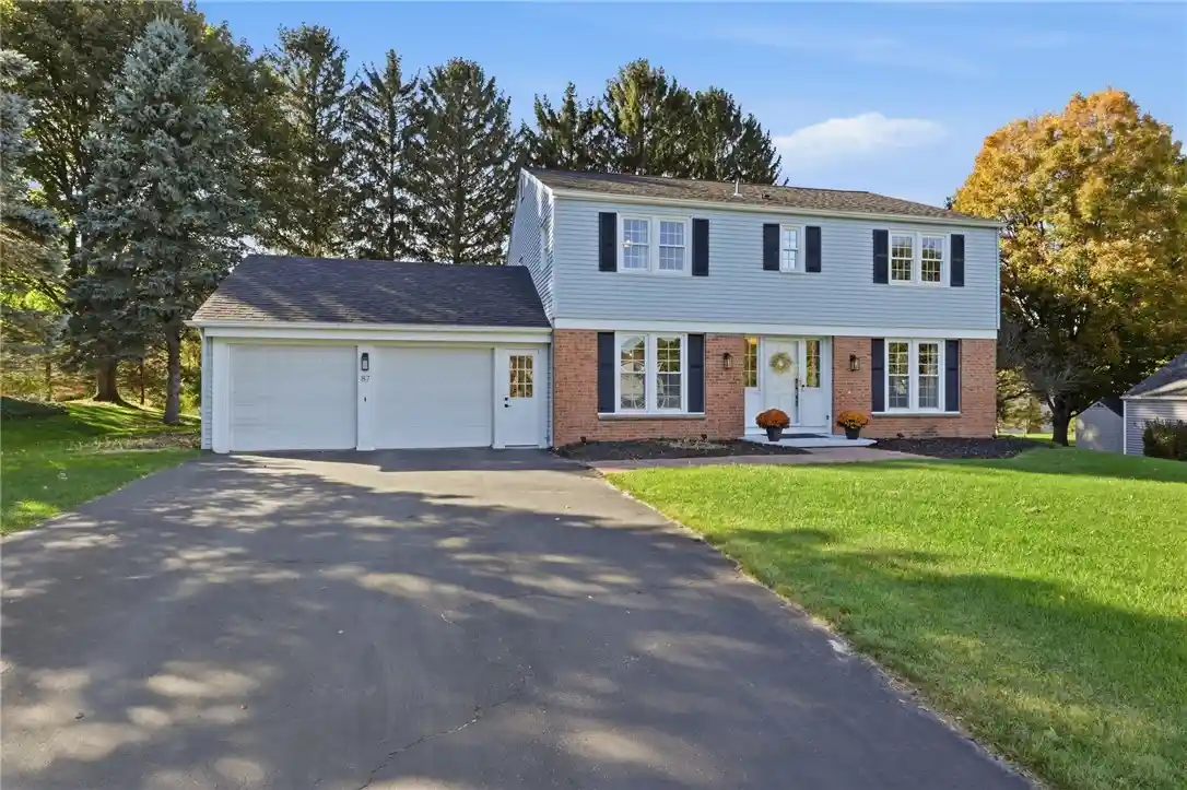 Photo 1 of Sale Pending at 87 Deer Crk Rd, Pittsford, NY 14534 | MLS# R1722792 | Listing updated on 2026-10-29