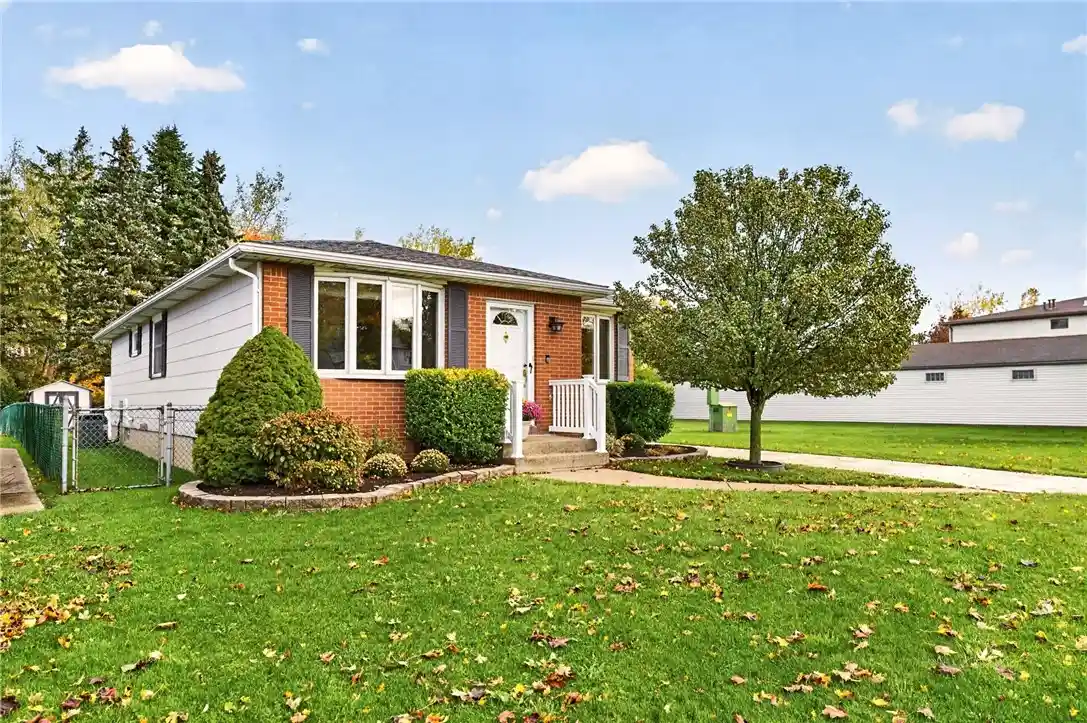 Sale Pending at 22 N Transit Hl Dr, Depew, NY 14043 | MLS# R1723221 | Listing updated on 2026-10-29
