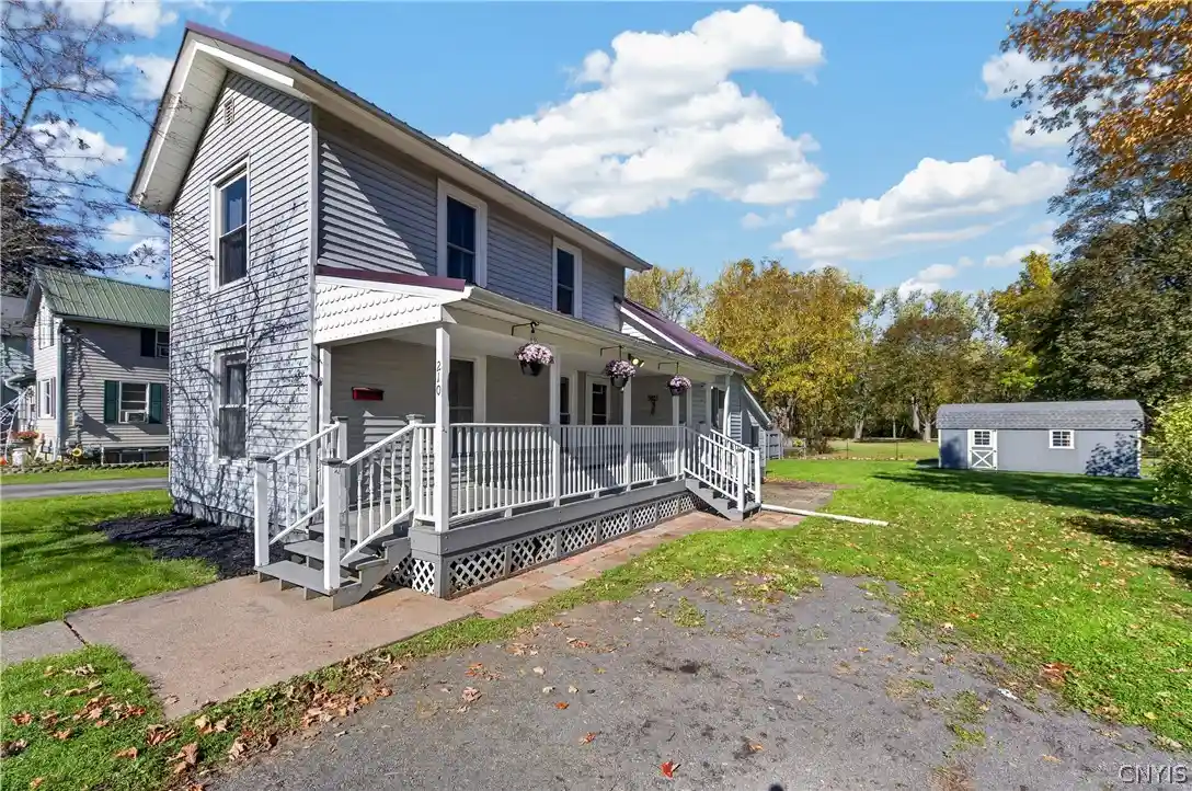 Single family home for sale at 210 Wilson Ave, Canastota, NY 13032 | MLS# S1723386