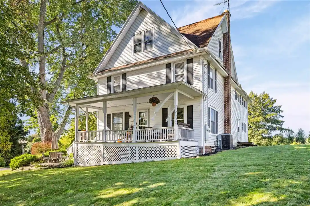 Single family home for sale at 7677 E Townline Rd, Williamson, NY 14589 | MLS# R1722358