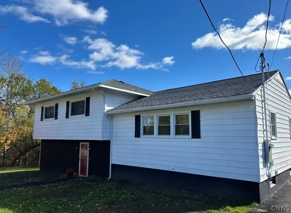 Single family home for sale at 8326 Seneca Turnpike, New Hartford, NY 13413 | MLS# S1724150