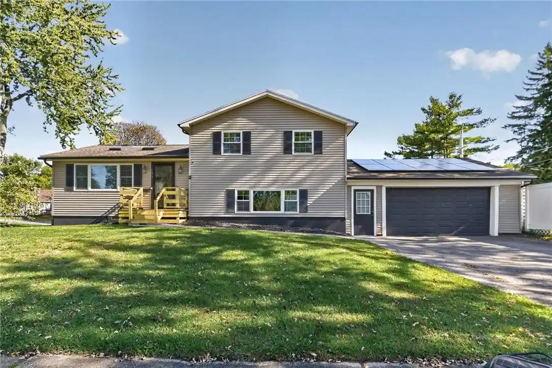 Single family home for sale at 193 Meadow Cir, Rochester, NY 14609 | MLS# R1724203