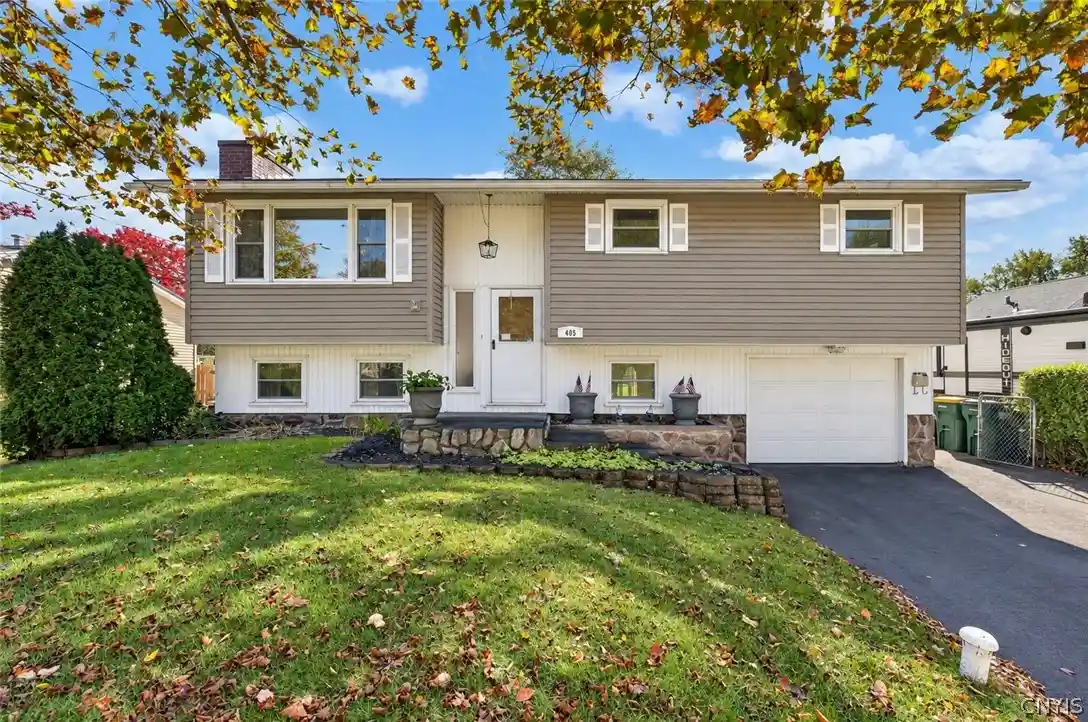 Photo 1 of Single family home for sale at 405 Shaver Ave, Syracuse, NY 13212 | MLS# S1723526 | Listing updated on 2026-10-22