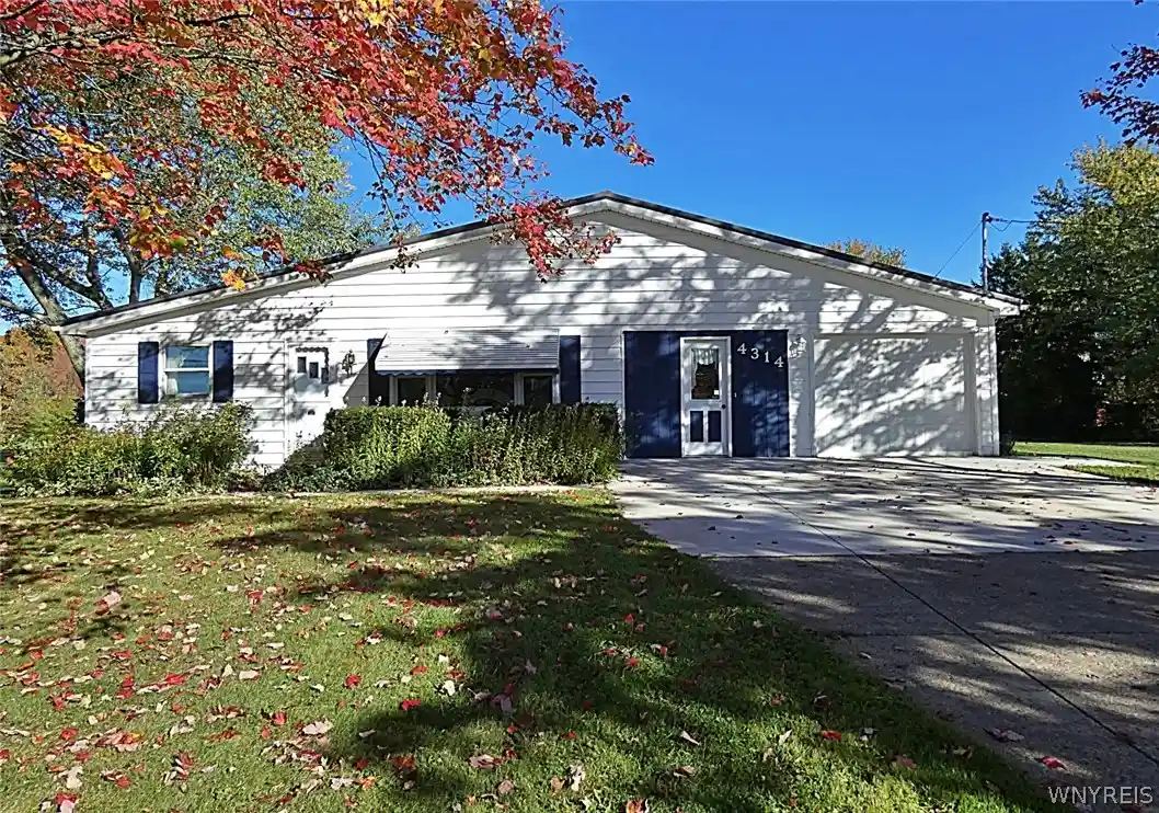 Single family home for sale at 4314 Zenner Rd, Eden, NY 14057 | MLS# B1724123