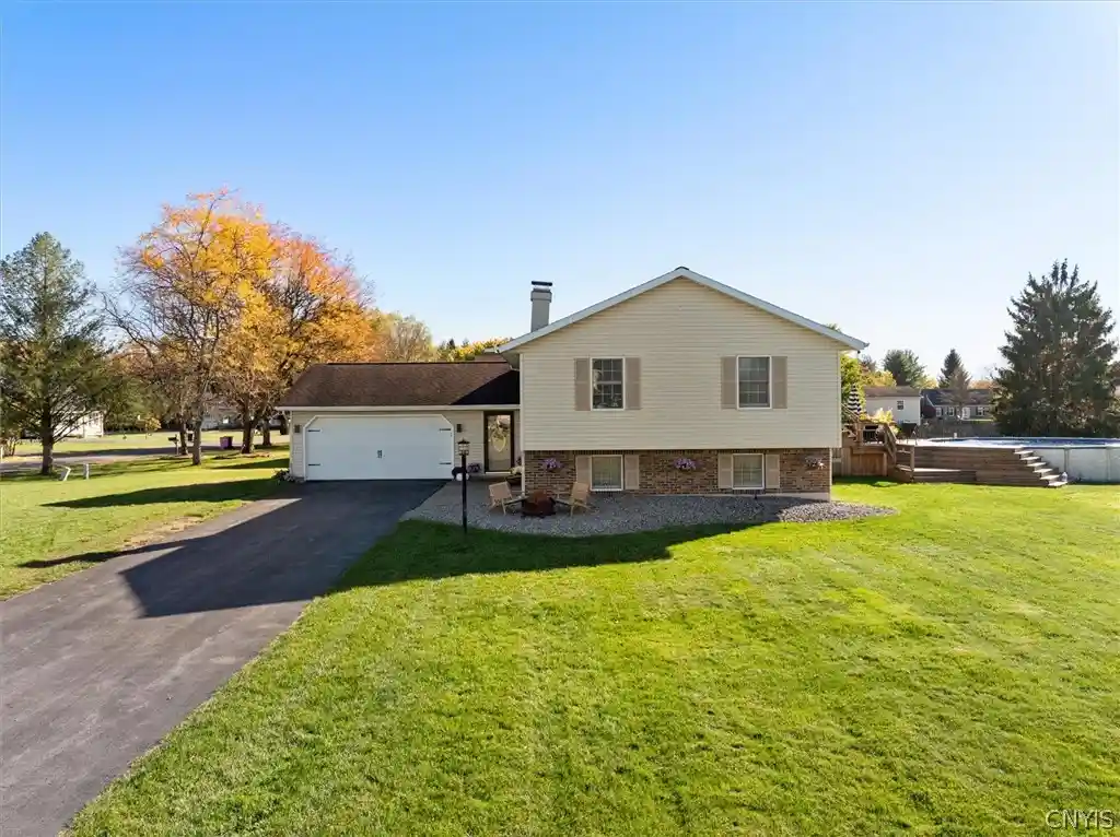 Photo 1 of Single family home for sale at 5958 Fairway Ln, Rome, NY 13440 | MLS# S1724157 | Listing updated on 2026-10-25