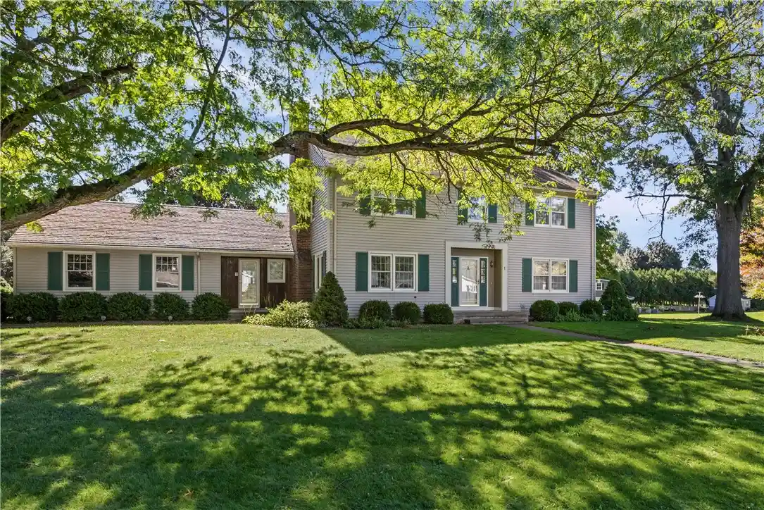 Photo 1 of Single family home for sale at 1 Miller Dr, Lyndonville, NY 14098 | MLS# R1724356 | Listing updated on 2026-10-25