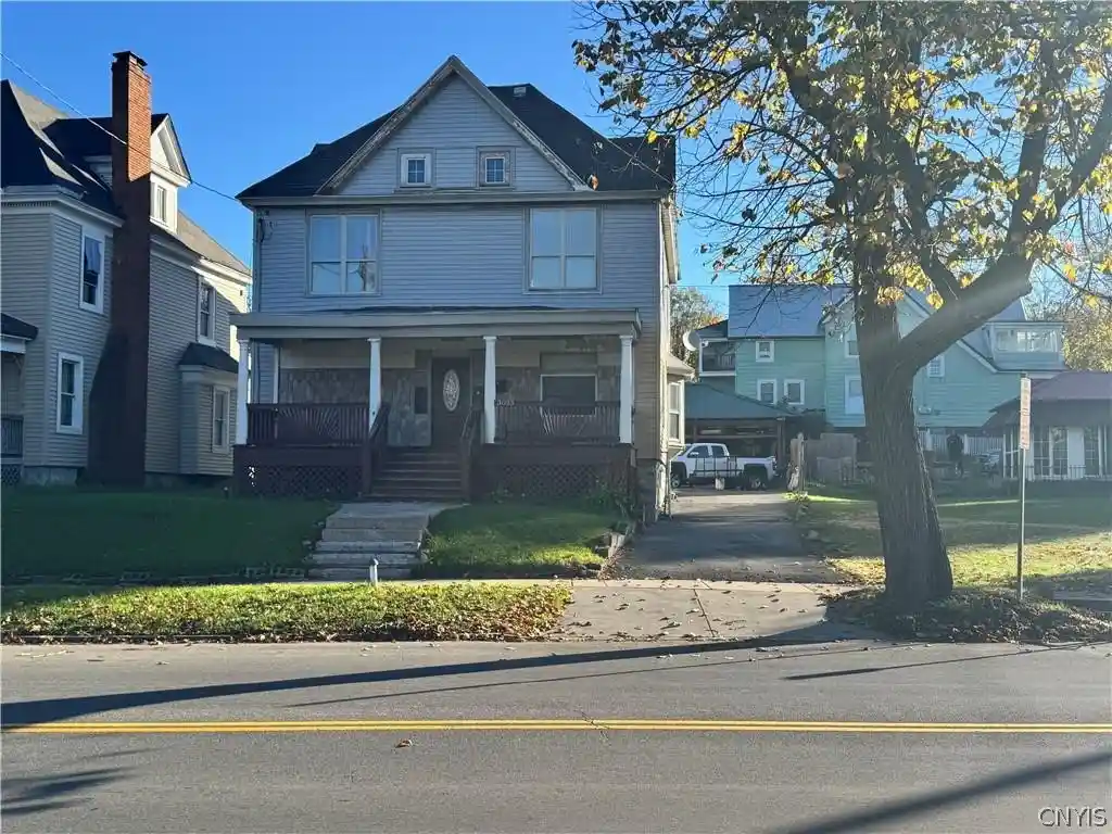 Photo 1 of Multi family home for sale at 3023 S Salina St, Syracuse, NY 13205 | MLS# S1724414 | Listing updated on 2026-10-23