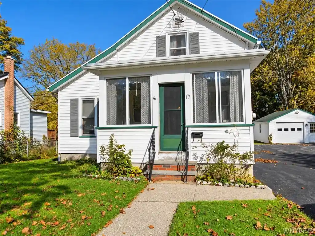 Single family home for sale at 17 Union St, Le Roy, NY 14482 | MLS# B1724124