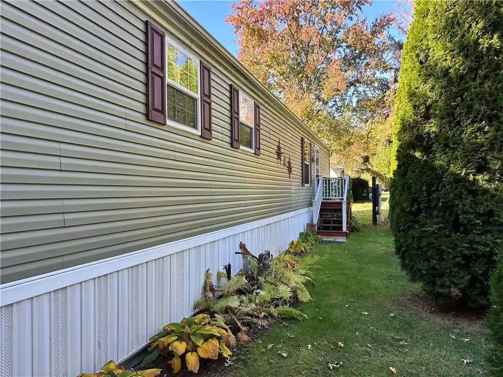 Photo 1 of Sale Pending at 1526 Barefoot Ln, Caledonia, NY 14423 | MLS# R1724321 | Listing updated on 2026-10-27