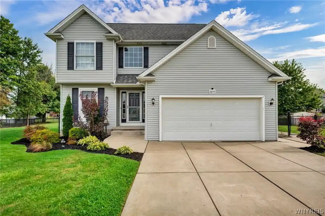 Photo 1 of Single family home for sale at 2659 Rishan Ct, Niagara Falls, NY 14304 | MLS# B1724551 | Listing updated on 2026-10-27