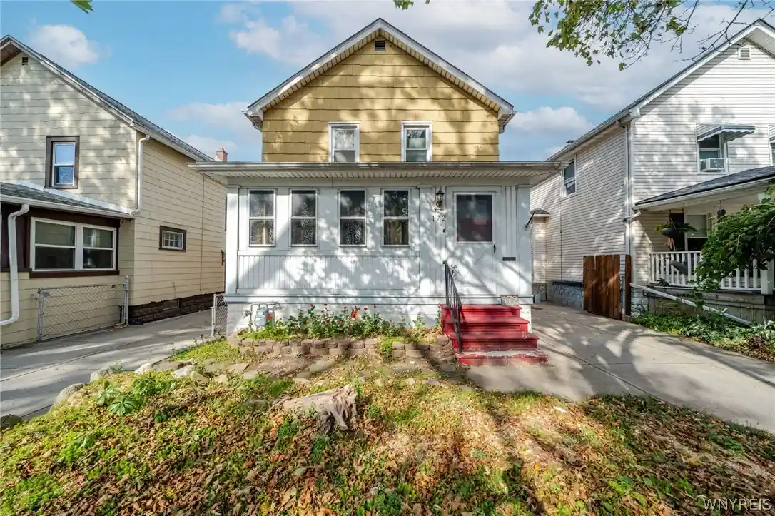 Single family home for sale at 172 Downing St, Buffalo, NY 14220 | MLS# B1724637