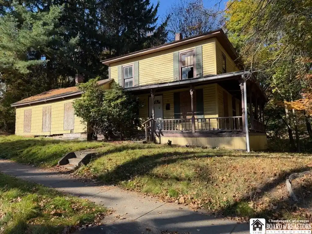 Photo 1 of Sale Pending at 76 Barrett Ave, Jamestown, NY 14701 | MLS# R1721657 | Listing updated on 2026-10-28