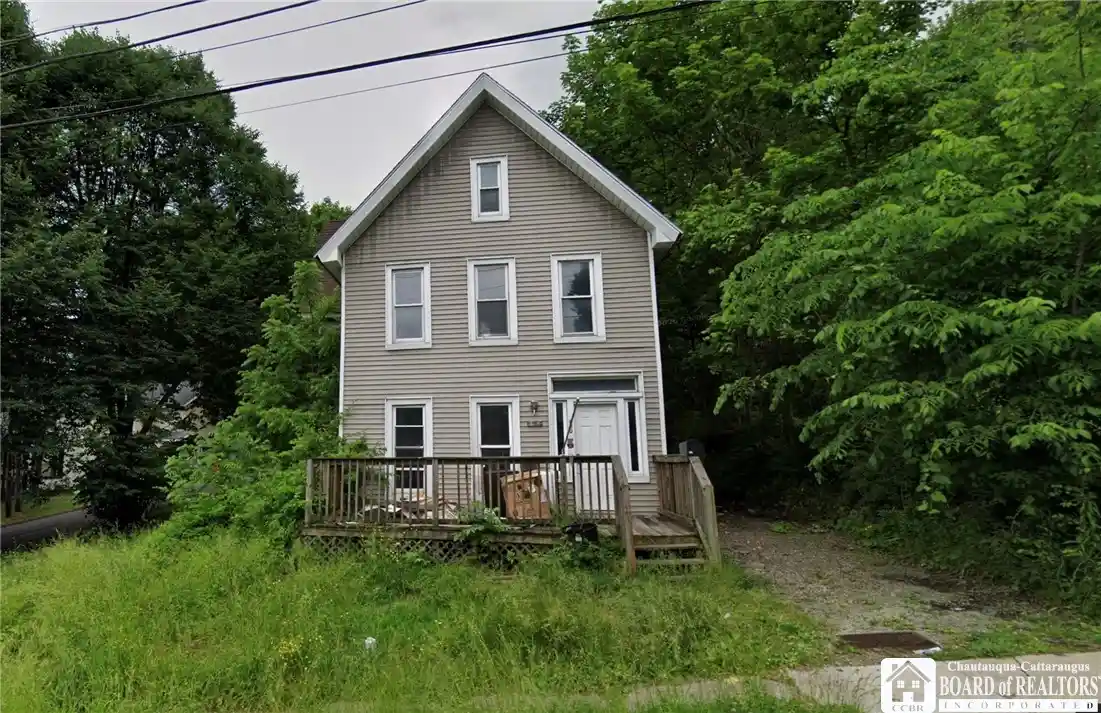 Photo 1 of Single family home for sale at 435 Winsor St, Jamestown, NY 14701 | MLS# R1724722 | Listing updated on 2026-10-24