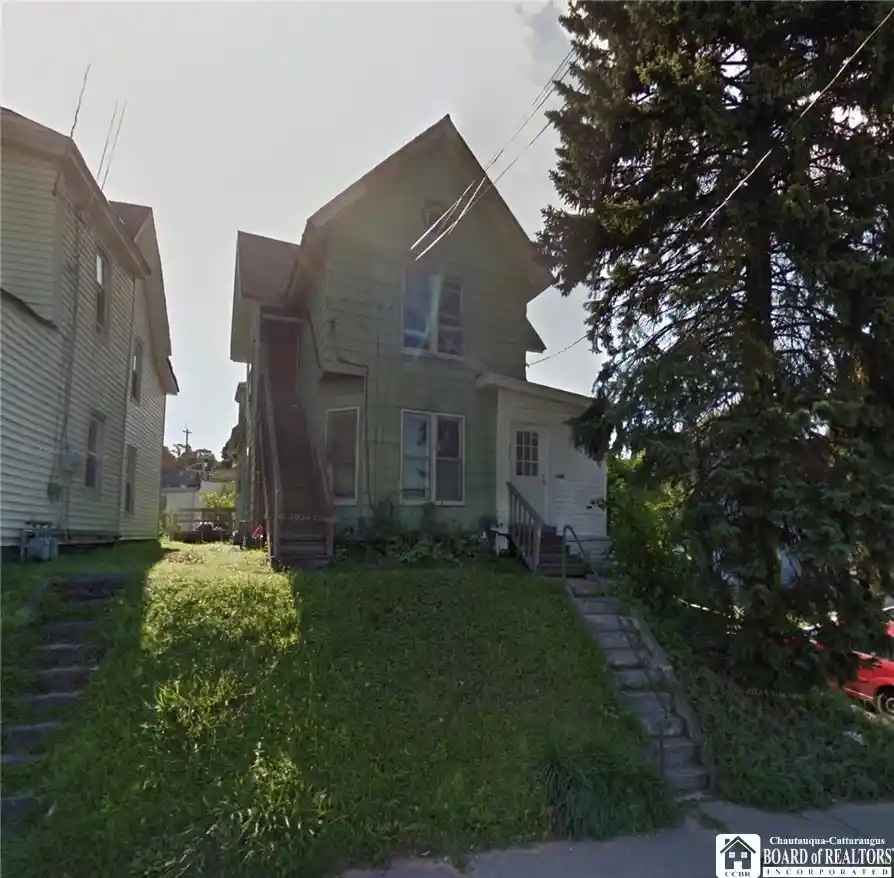 Photo 1 of Multi family home for sale at 541 Crescent St, Jamestown, NY 14701 | MLS# R1724461 | Listing updated on 2026-10-24