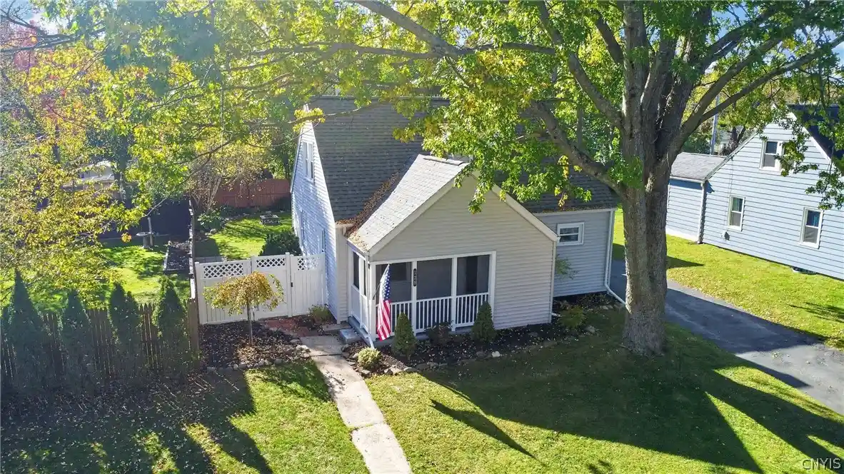 Single family home for sale at 128 Marlboro Rd, Utica, NY 13501 | MLS# S1708165