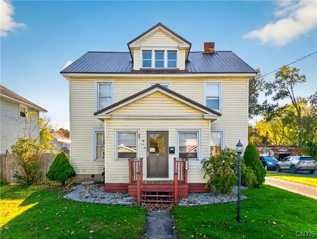 Single family home for sale at 291 Main St, Whitesboro, NY 13492 | MLS# S1723662