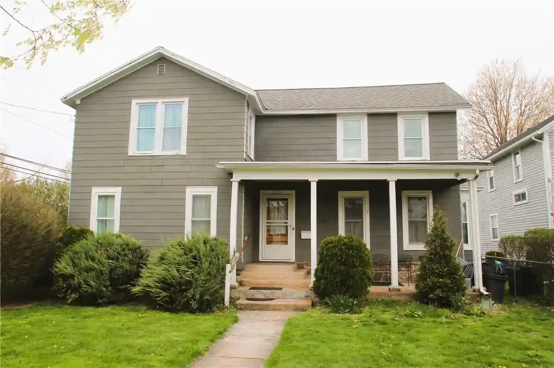 Photo 1 of Single family home for sale at 232 Eagle St, Medina, NY 14103 | MLS# R1725036 | Listing updated on 2026-10-28