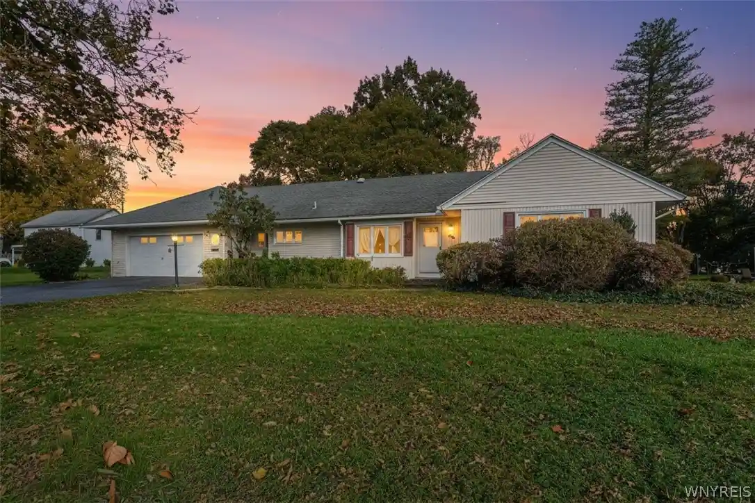 Single family home for sale at 243 Lincoln Ave, Lockport, NY 14094 | MLS# B1724980