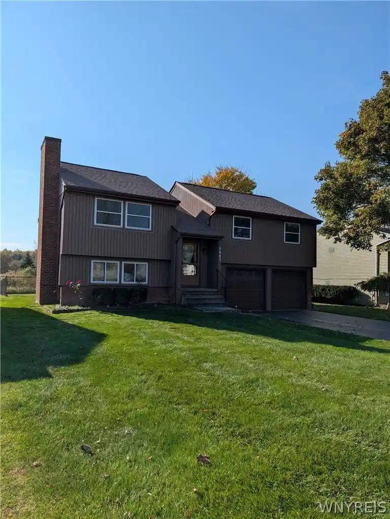 Single family home for sale at 7085 Northview Dr, Lockport, NY 14094 | MLS# B1725131
