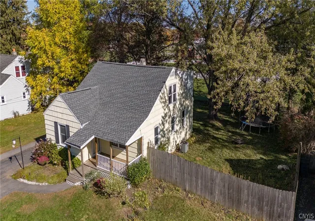 Photo 2 of Single family home for sale at 108 Hazelhurst Ave, North Syracuse, NY 13212 | MLS# S1724885 | Listing updated on 2026-10-30