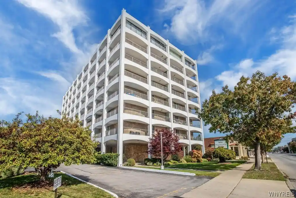 Condo for sale at 5854 Main St #507, Williamsville, NY 14221 | MLS# B1724680