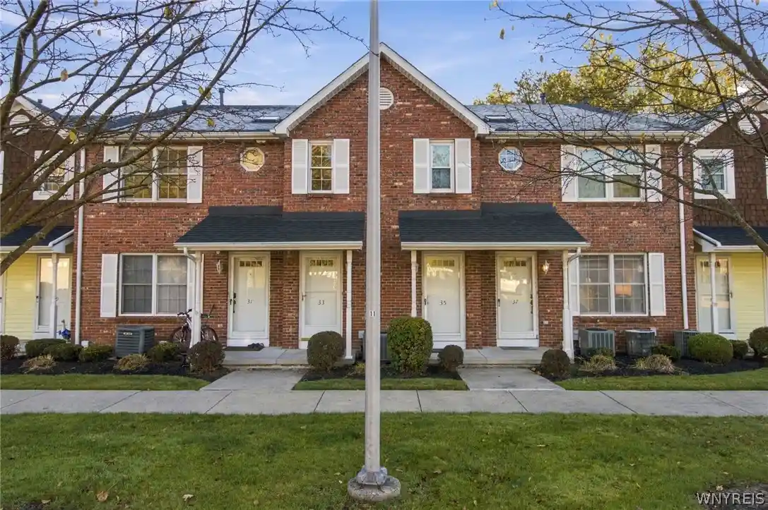 Condo for sale at 37 Olde Stone Ln, Lancaster, NY 14086 | MLS# B1725318