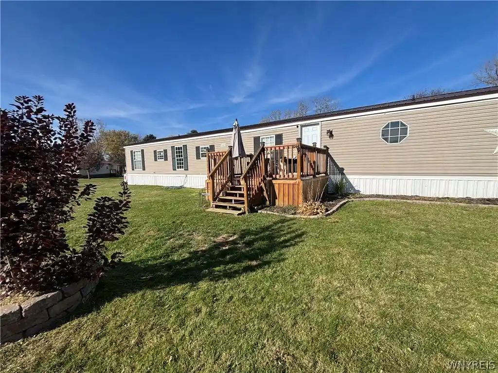 Manufactured home for sale at 357 Grandview Dr, Arcade, NY 14009 | MLS# B1725262