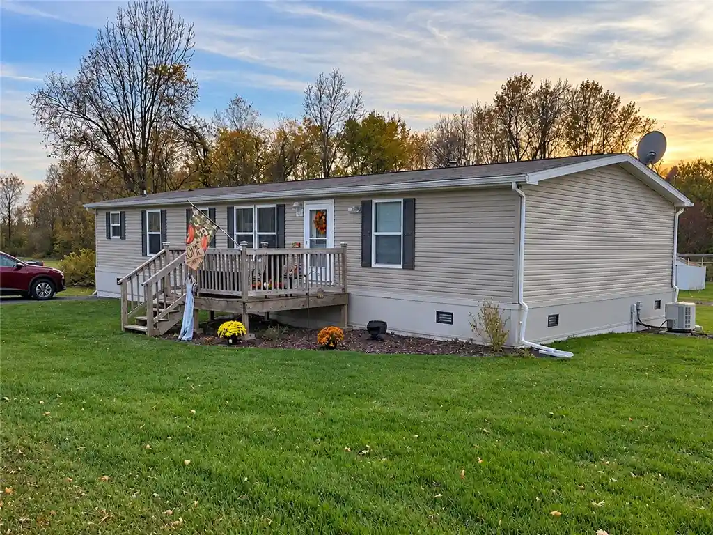 Photo 1 of Manufactured home for sale at 615 Cowan Rd, Locke, NY 13092 | MLS# R1725298 | Listing updated on 2026-10-28