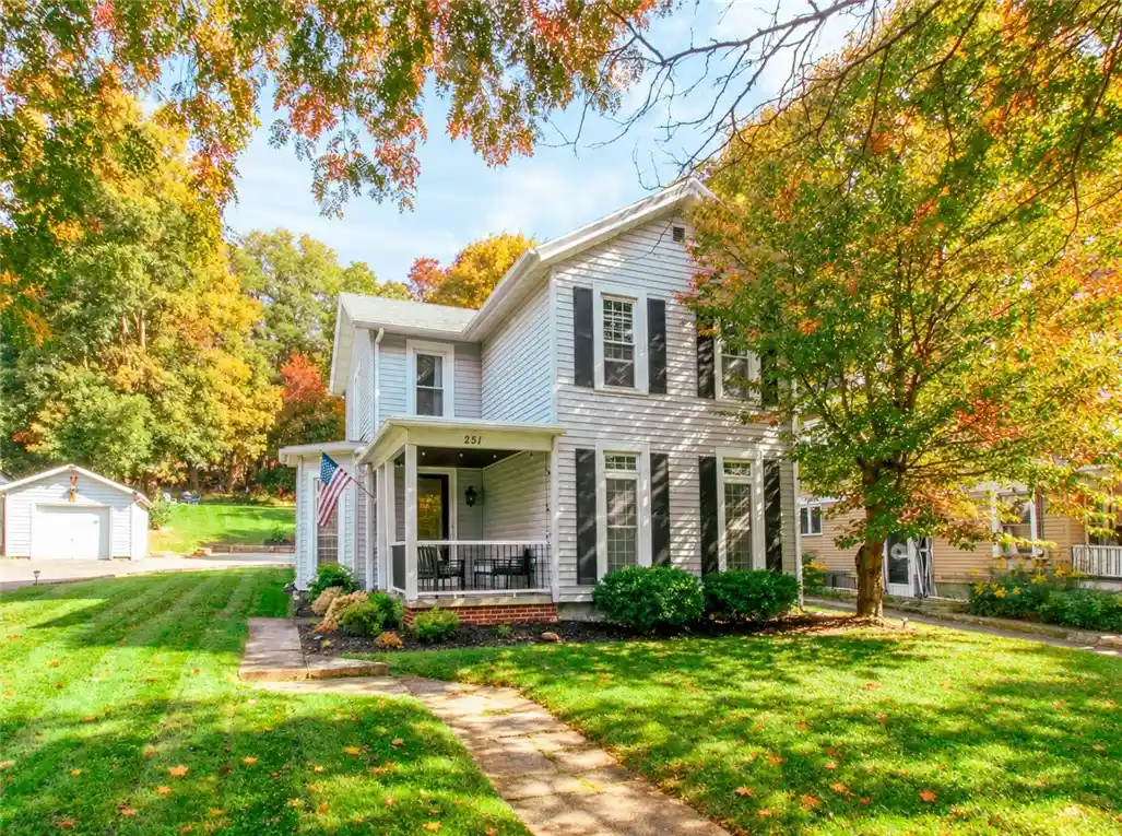 Photo 1 of Single family home for sale at 251 E Main St, Victor, NY 14564 | MLS# R1711335 | Listing updated on 2026-10-29