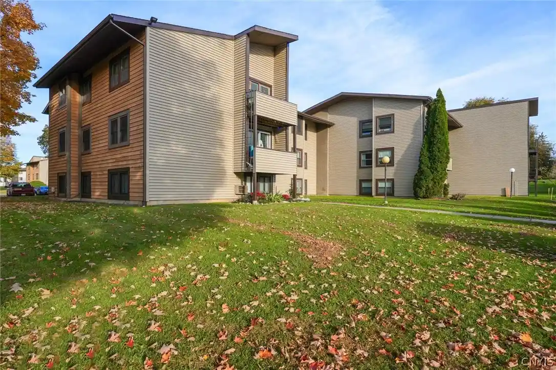 Condo for sale at 540 Village Blvd N, Baldwinsville, NY 13027 | MLS# S1724396