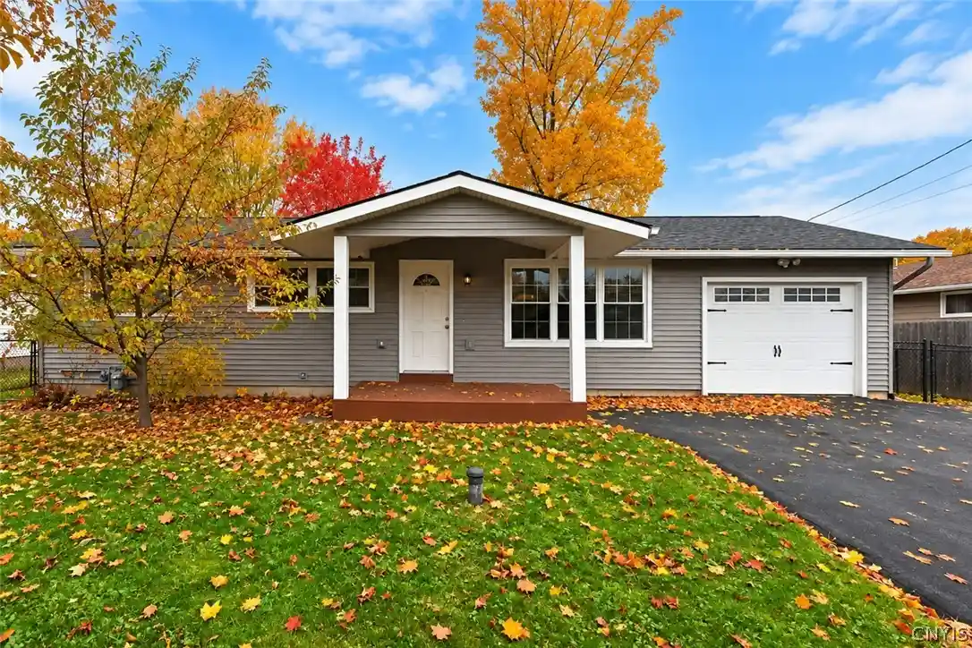 Photo 1 of Single family home for sale at 115 Wembridge Dr, East Syracuse, NY 13057 | MLS# S1725181 | Listing updated on 2026-10-28