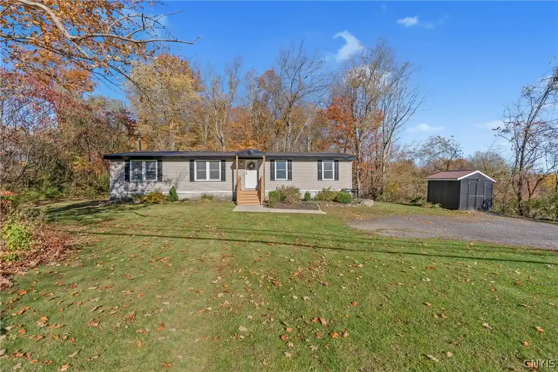 Manufactured home for sale at 1889 County Route 12, Central Square, NY 13036 | MLS# S1725408