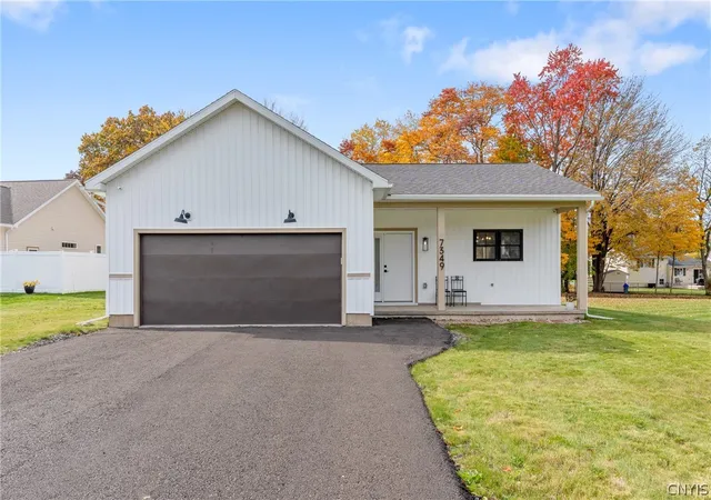 Photo 1 of Single family home for sale at 7349 Buckley Rd, Syracuse, NY 13212 | MLS# S1725432 | Listing updated on 2026-10-29