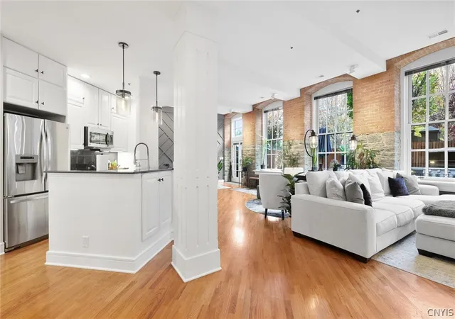 Listing Photo 5 - Condo for sale in building located at 429 N Franklin St, Syracuse, NY 13204 - Unit #105