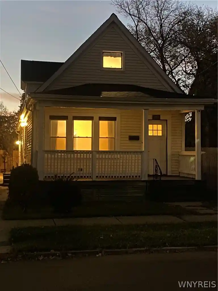 Single family home for sale at 194 Emslie St, Buffalo, NY 14206 | MLS# B1724761
