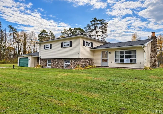 Photo 1 of Single family home for sale at 6671 Higginsville Rd, Durhamville, NY 13054 | MLS# S1725712 | Listing updated on 2026-10-30