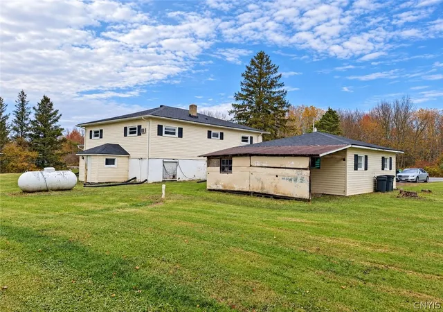 Photo 3 of Single family home for sale at 6671 Higginsville Rd, Durhamville, NY 13054 | MLS# S1725712 | Listing updated on 2026-10-30