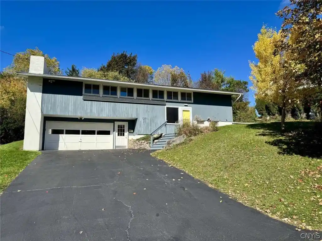 Photo 1 of Single family home for sale at 129 Lewis Ave, Syracuse, NY 13224 | MLS# S1726081 | Listing updated on 2026-10-30
