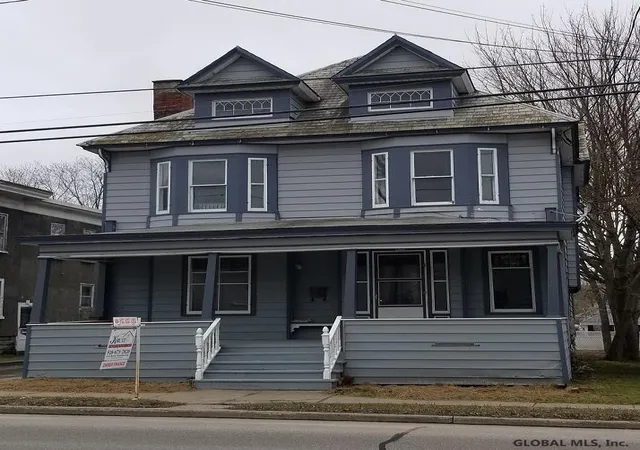 Photo 3 of Sale Pending at 83 W Main St, Saint Johnsville, NY 13452 | MLS# 201817989 | Listing updated on 2024-10-02