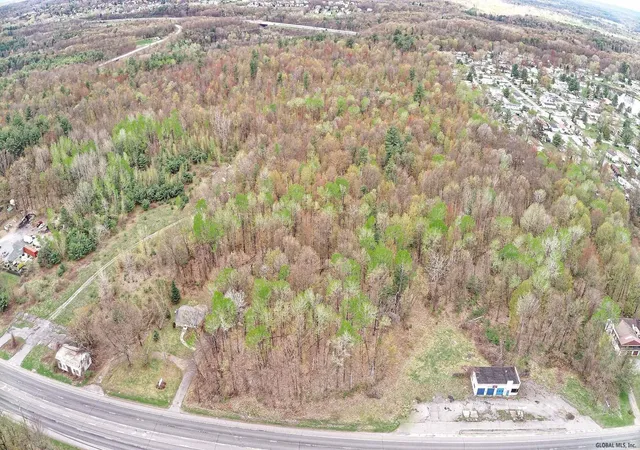 4th image of 2354-Rtr US 9, Malta, NY 12020 | MLS# 202213558