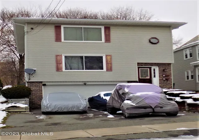 Photo 1 of Sale Pending at 829 831 Salina St, Schenectady, NY 12308 | MLS# 202310344 | Listing updated on 2024-11-13