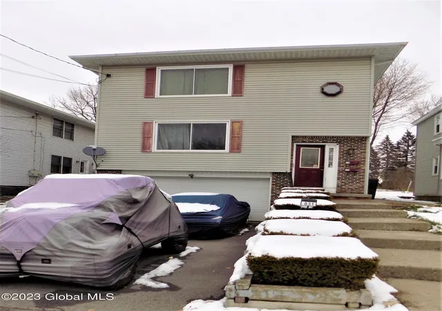 Photo 2 of Sale Pending at 829 831 Salina St, Schenectady, NY 12308 | MLS# 202310344 | Listing updated on 2024-11-13
