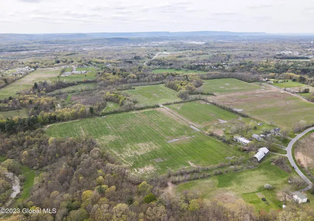 Photo 4 of Sale Pending at 292 Clapper Rd, Selkirk, NY 12158 | MLS# 202315768 | Listing updated on 2024-10-26
